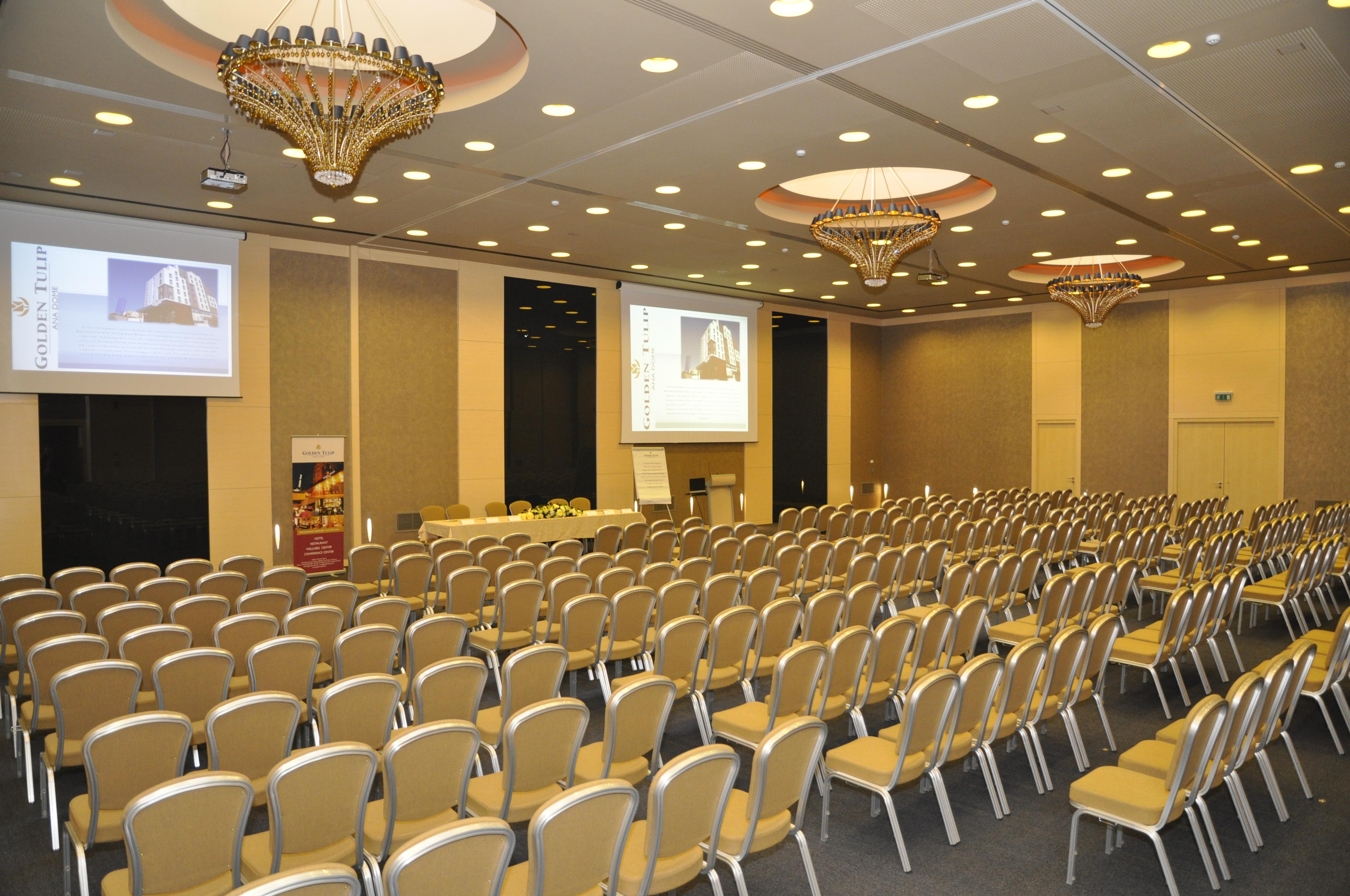 Golden Tulip Ana Dome Hotel Cluj-Napoca Exterior foto